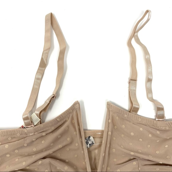 Free People Sierra Bandeau Antique Shell Small - Picture 8 of 12